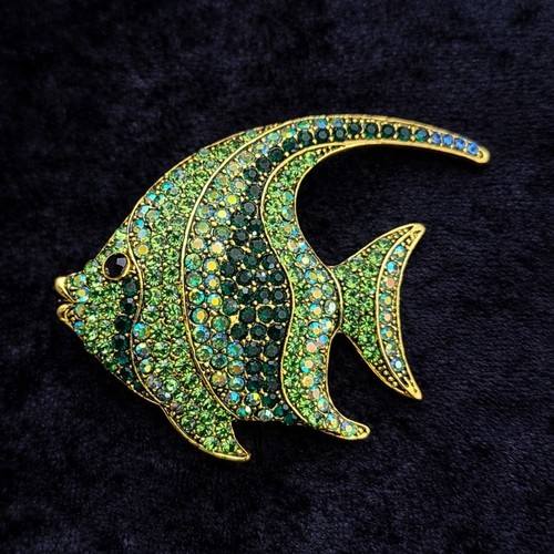 Green fish brooch rhinestones - green,