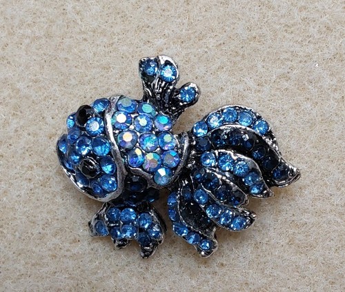 Cute fish brooch 2 - cute,