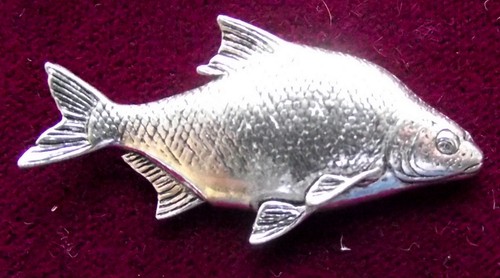 Pewter bream fishing brooch - fishing,