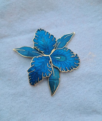 Vintage signed fish crown - vintage,