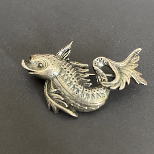 Vintage metal fish - vintage, brooch