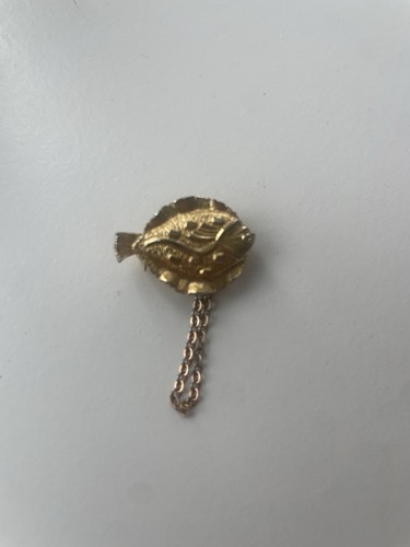 Vintage gold tone fish - vintage,