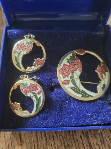 Vintage fish ent ltd - fish,