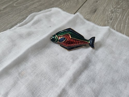 Vintage fish brooch pin - brooch,
