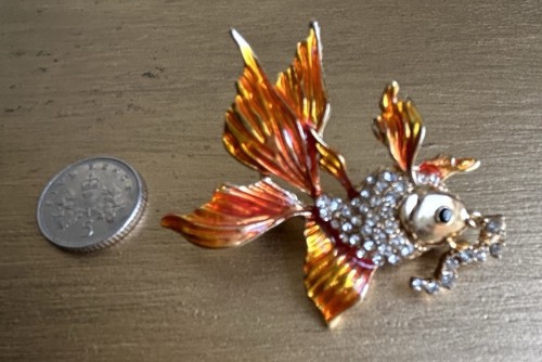 Yellow metal diamante and - yellow,
