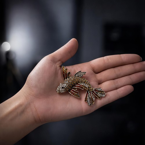 Gold fish brooch - fish, lapel
